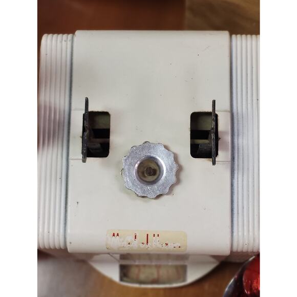 Vintage Scale "Maid of Honor Scale" 25lb Tabletop Scale, Farmhouse Kitchen Decor - Picture 9 of 10